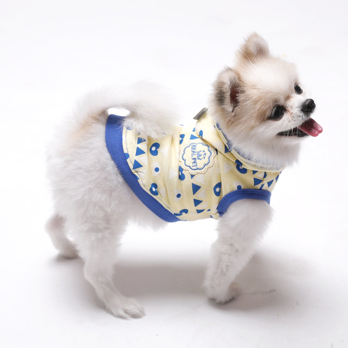 KISSES SLEEVELESS HOOD