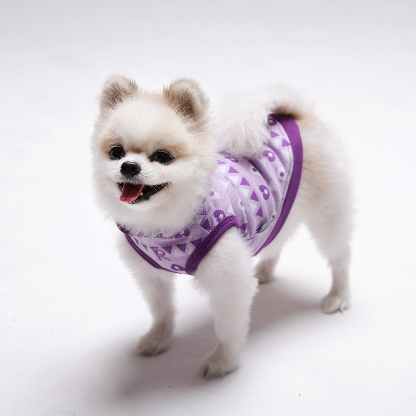 KISSES SLEEVELESS HOOD